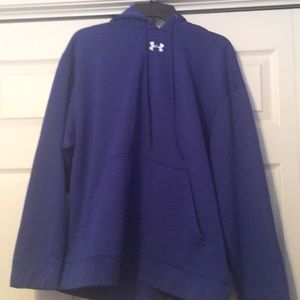 Underarmour sweatshirt